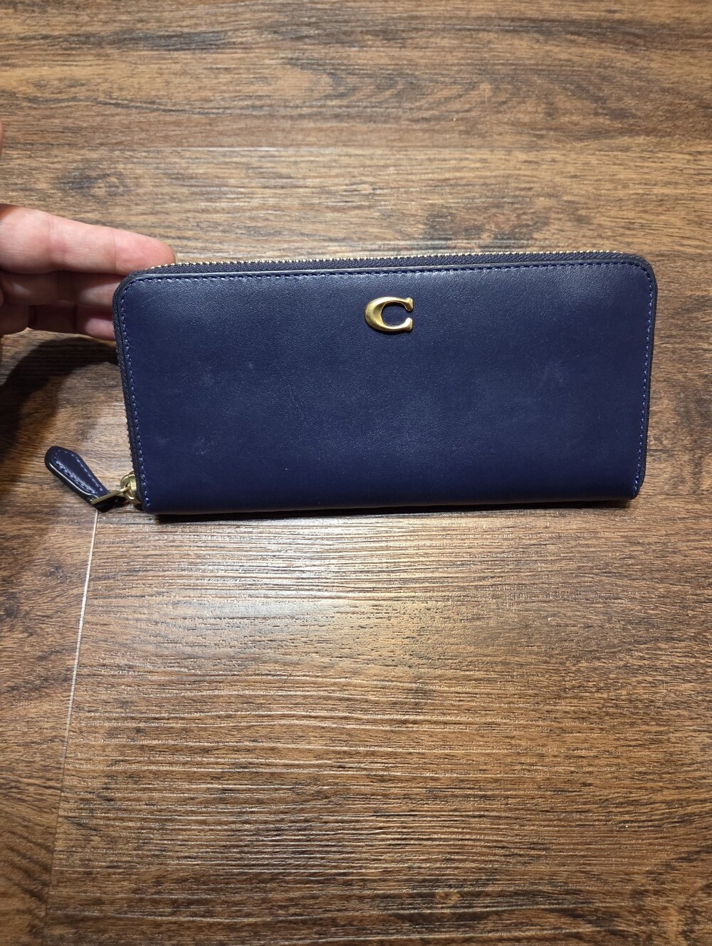 Coach Navy Blue Leather Essentials Slim Accordion Zip Wallet
